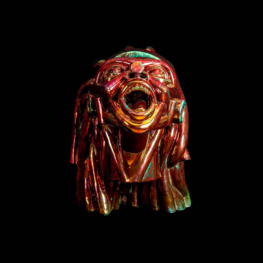 Artigiano del Cuore 2021 Vincitore Victor Fotso Nyie Esistenzialista 2017 ceramica ramata 40x35x28cm