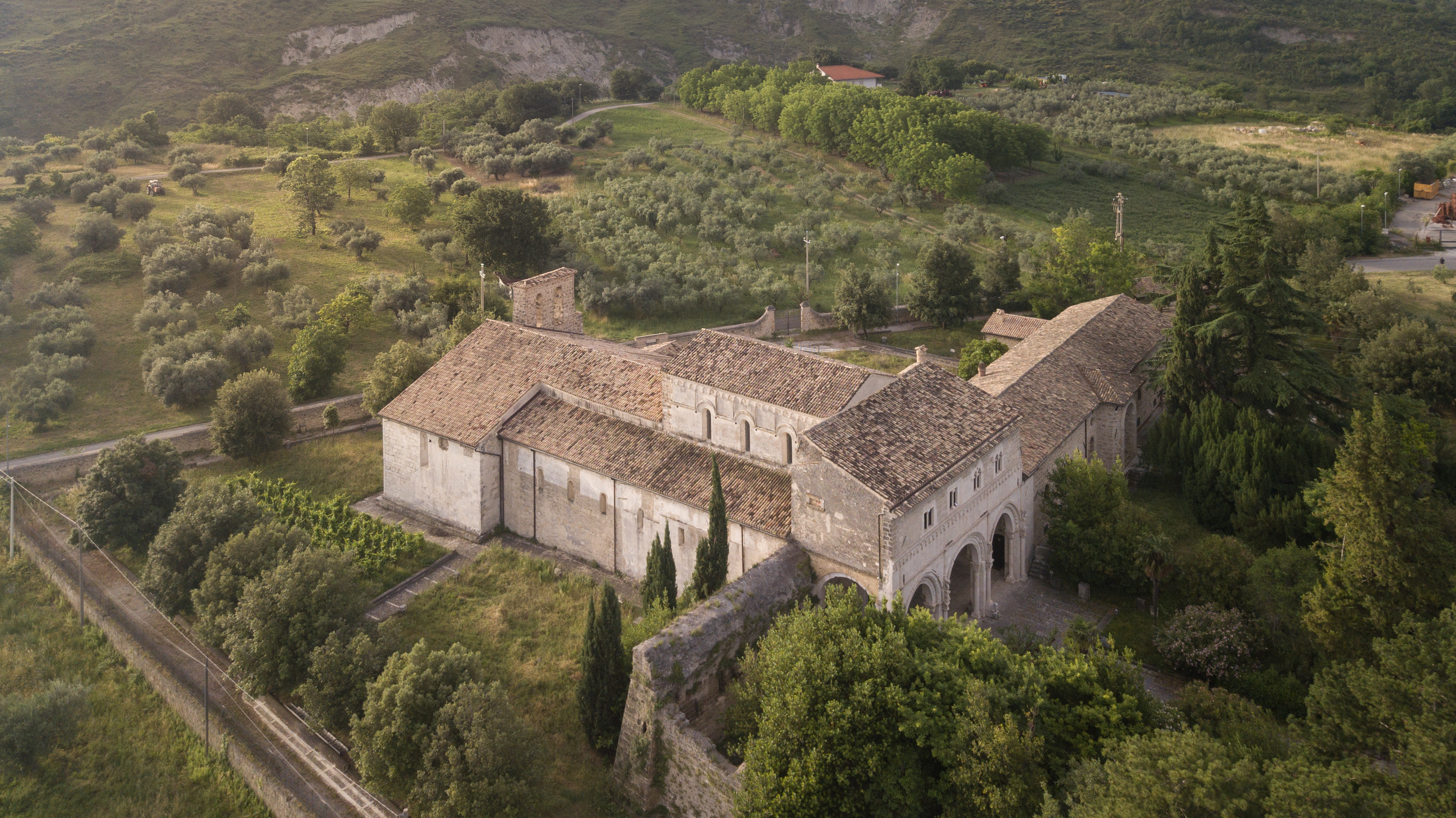 SAN CLEMENTE A CASAURIA 1