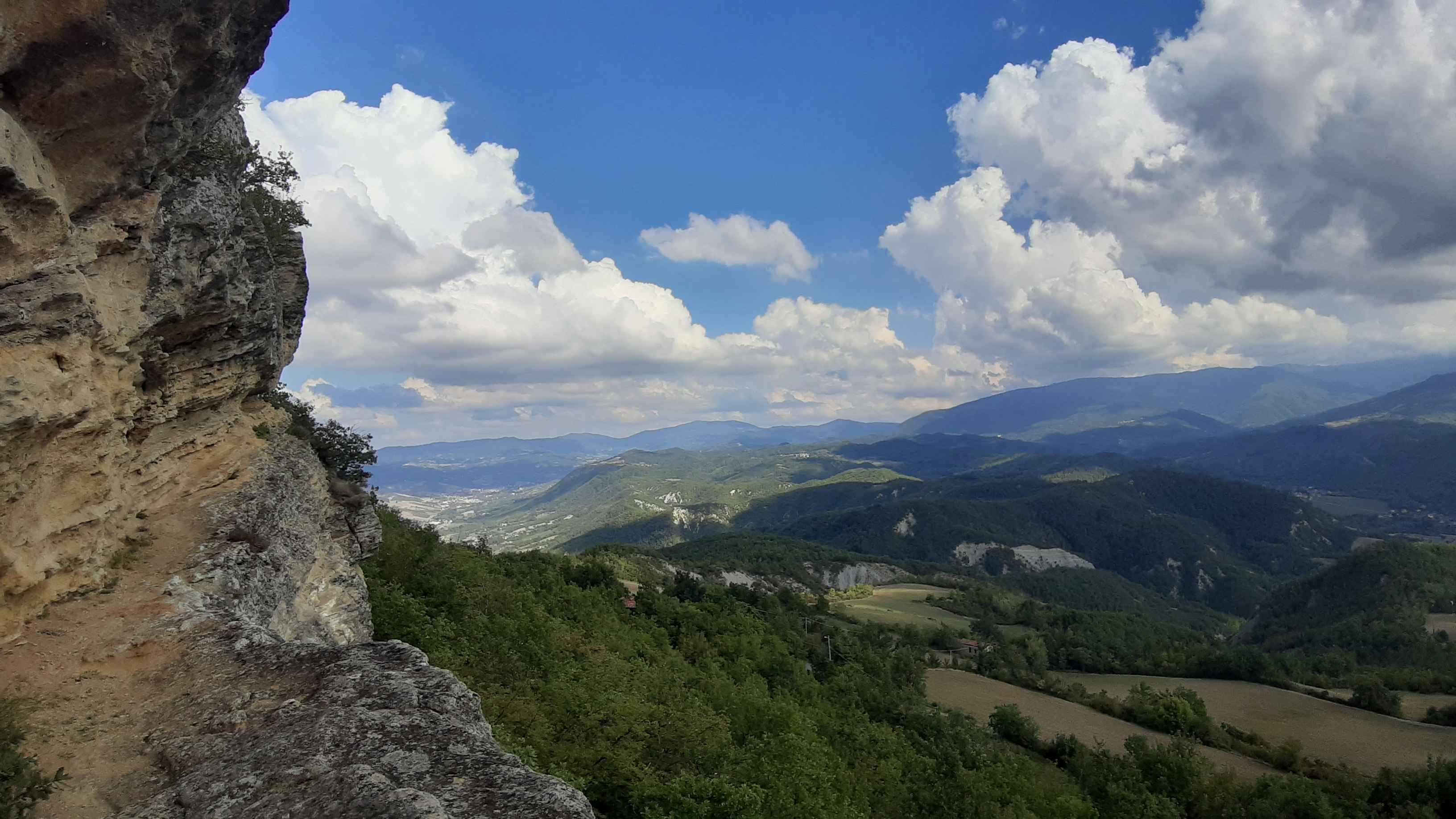 UVA guardamonte rocce 8