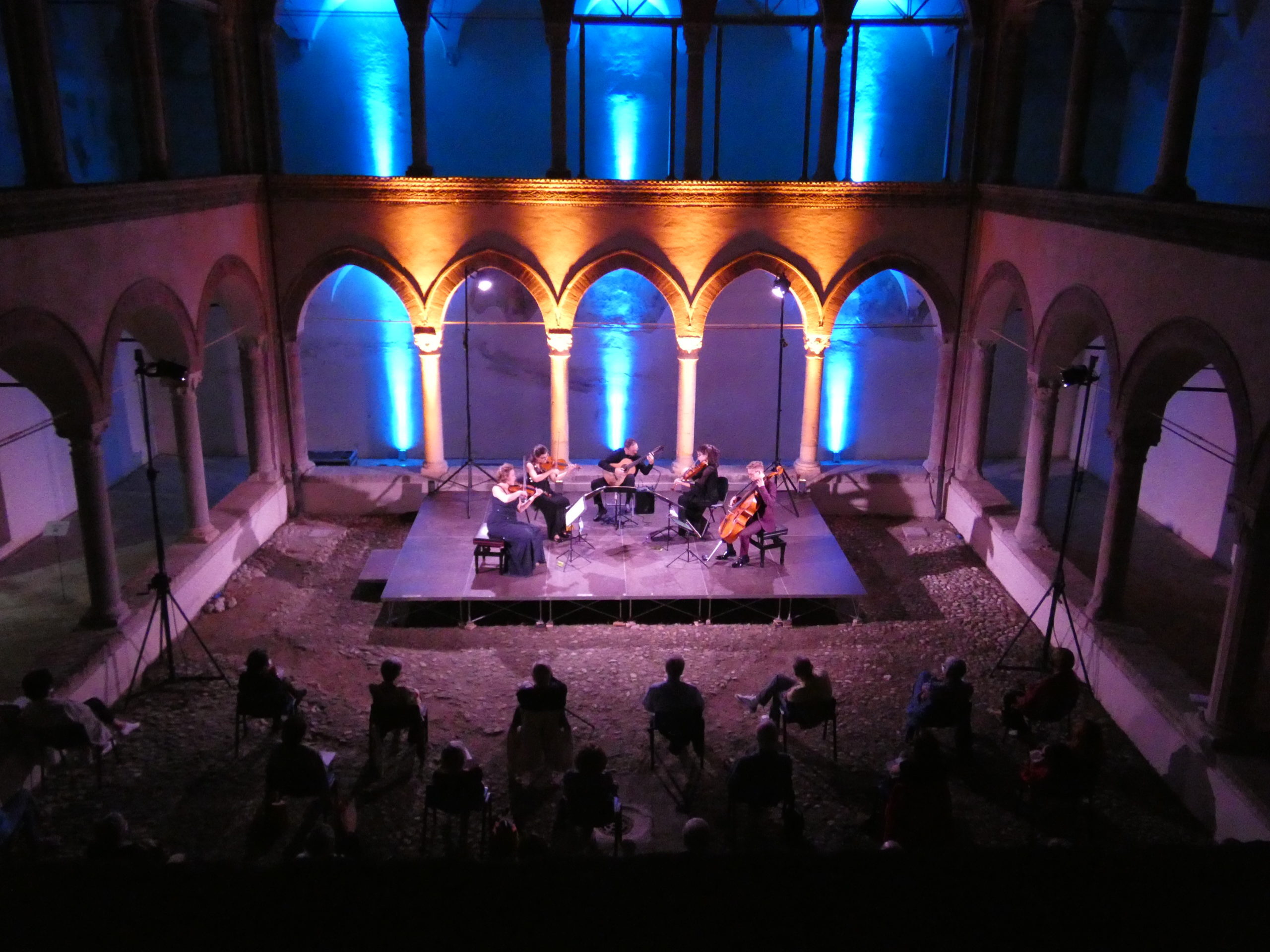 Societa dei Concerti di Parma Enrico Bronzi e Quartetto Nous Chiostro di Sant Uldarico scaled