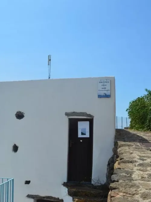 Alicudi Biblioteca