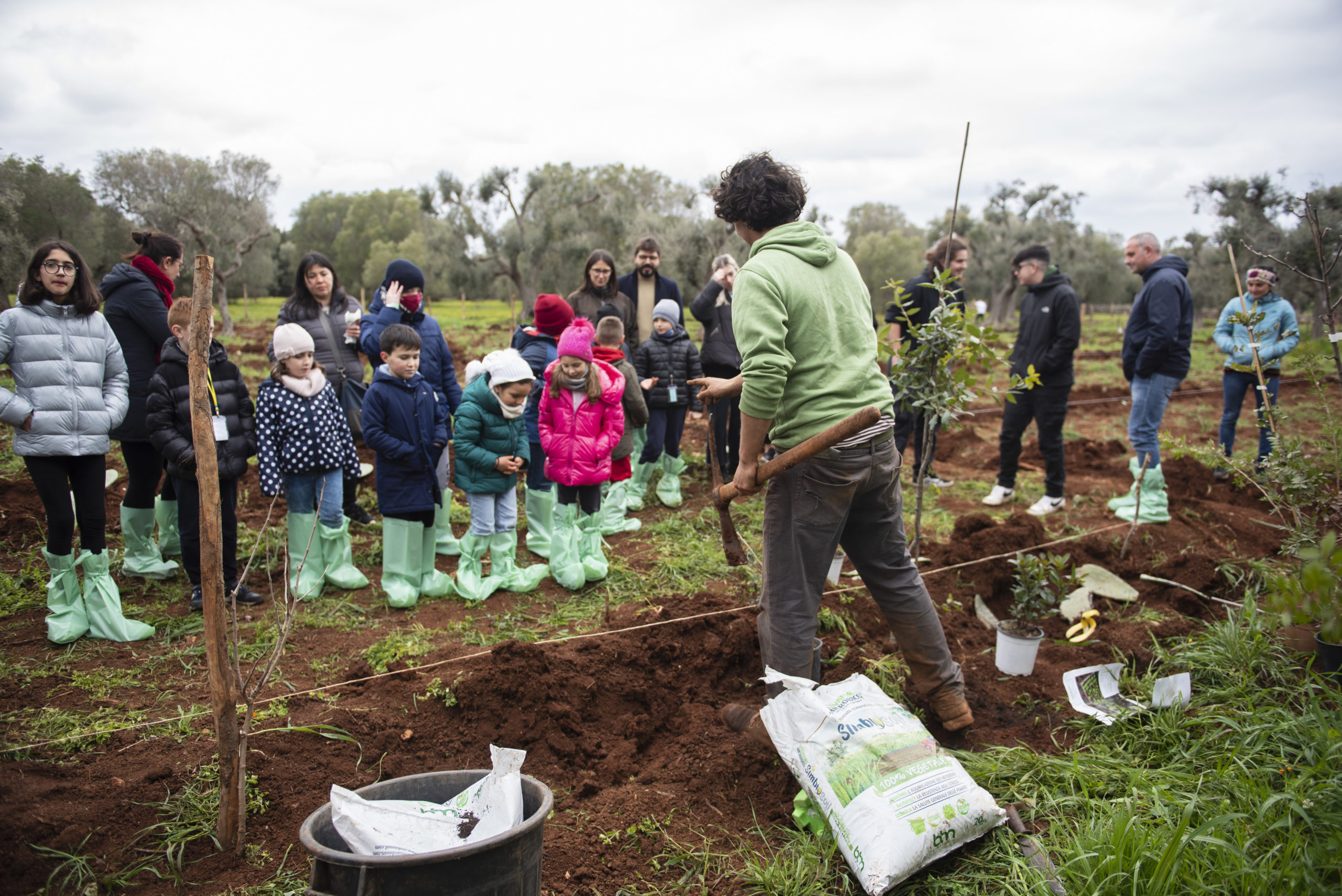 Agroforesta piantumazione collettiva 4 scaled